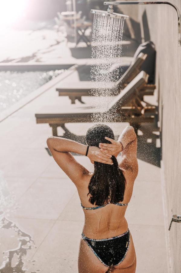 Of Happiness Hotel de apartamente Parga